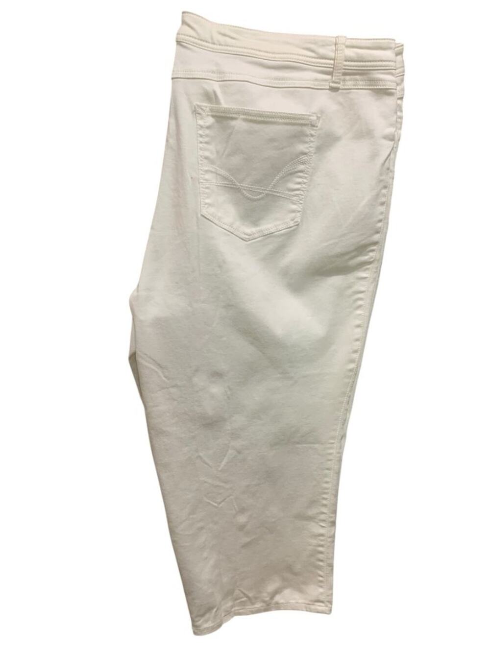 Size 24W Westport Womens White Stretch Capri Pants